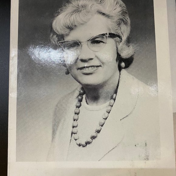 Vintage Cookbook, The Art of Pennsylvania Dutch Cooking - Picture 2 of 3